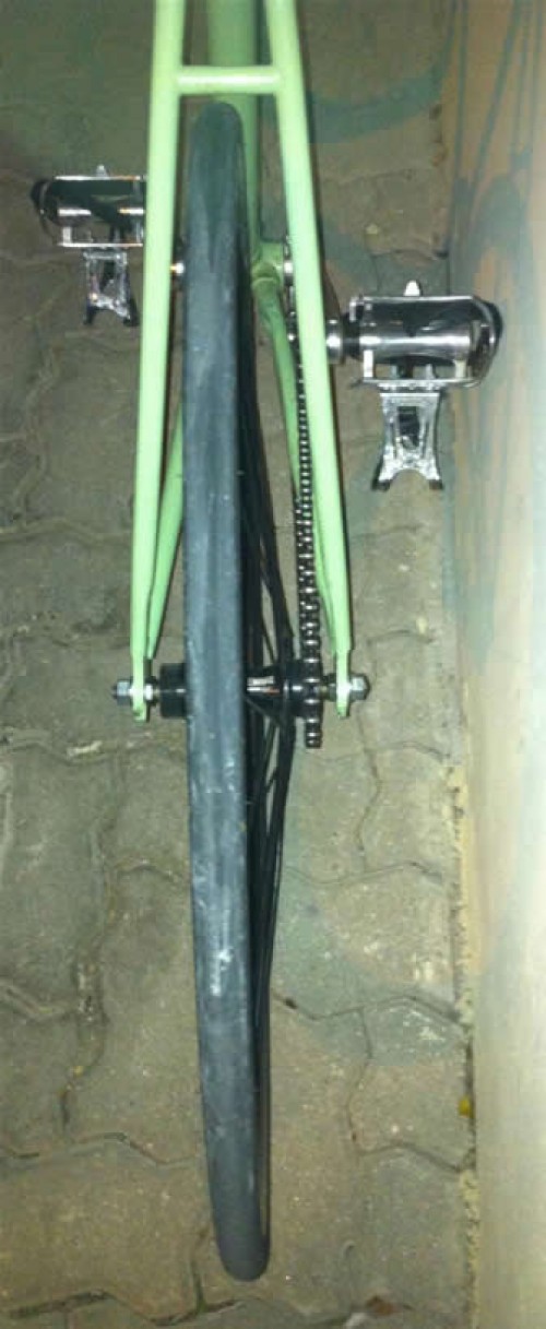 bike wheel not aligned with the chain - ruota bici non allineata con la catena