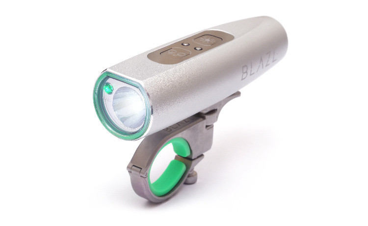 The laser light that saves the life of cyclists - il fanale laser salvavita