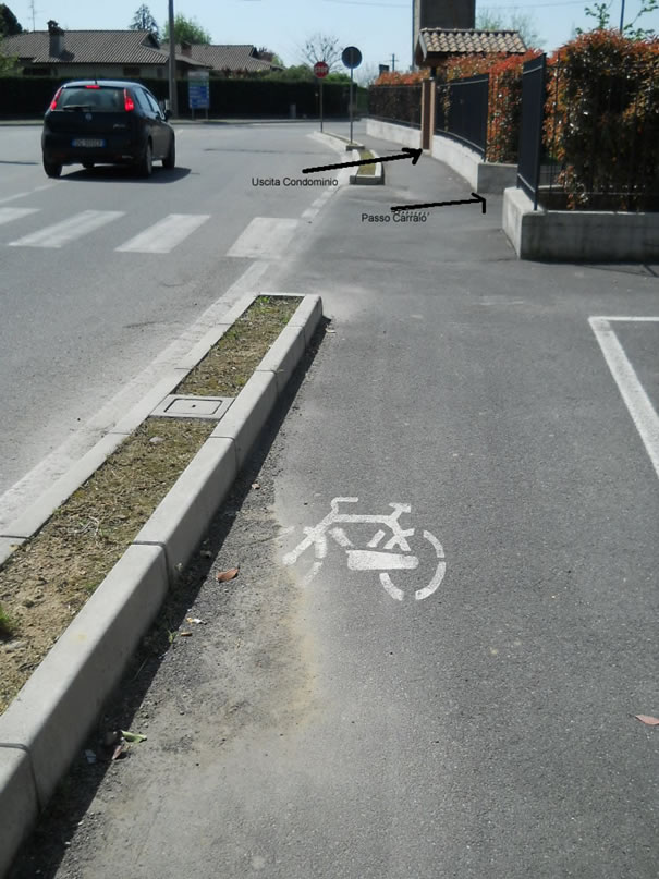 Pista Ciclabile a ridosso di Condominio